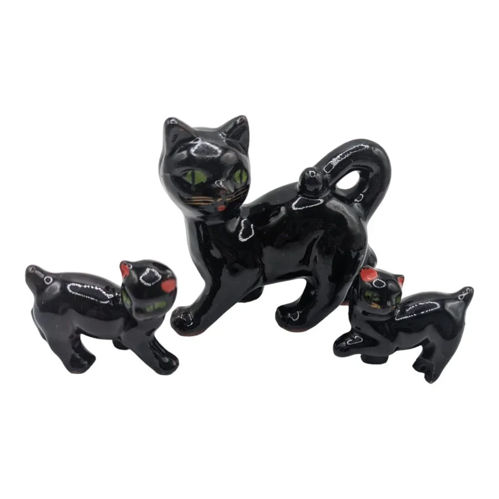 Vintage Ceramic Black Cats Mama with Two Kittens Kitschy Figurines MCM Redware - Picture 12 of 13